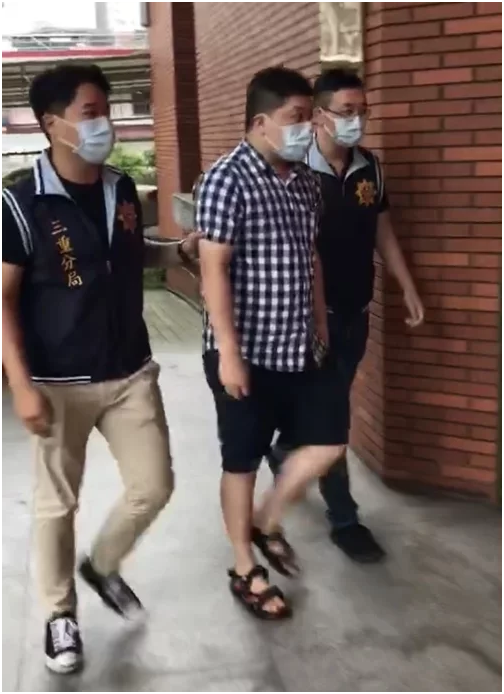 黄姓男子被警方逮捕（图源：台湾《联合报》）