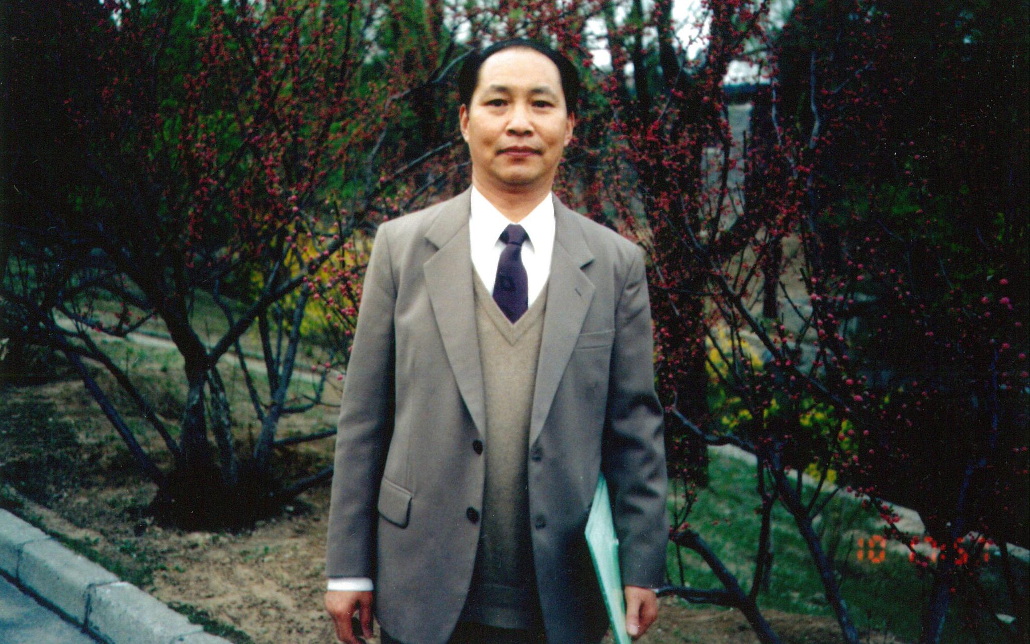 徐杰是中国经济法学科奠基人，撰写了我国第一部经济法学著作——《经济法基础知识讲座》，招收了我国第一批经济法方向的硕士研究生。受访者供图