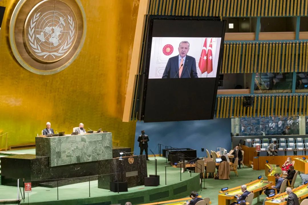 埃尔多安22日在联大发表视频讲话,敦促联合国安理会改革,表露大国野心。