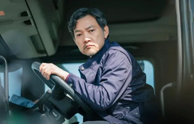 《了解的不多也无妨,是一家人》剧照