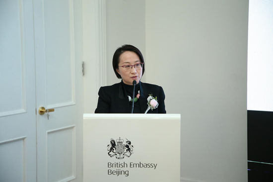 (麦克米伦教育亚洲区总经理朱华年致辞)
