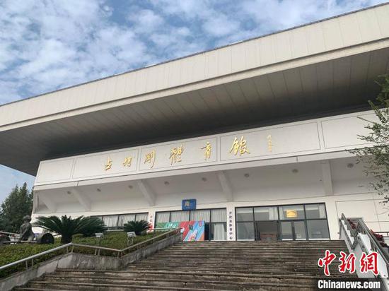 占旭刚体育馆。 张斌 摄