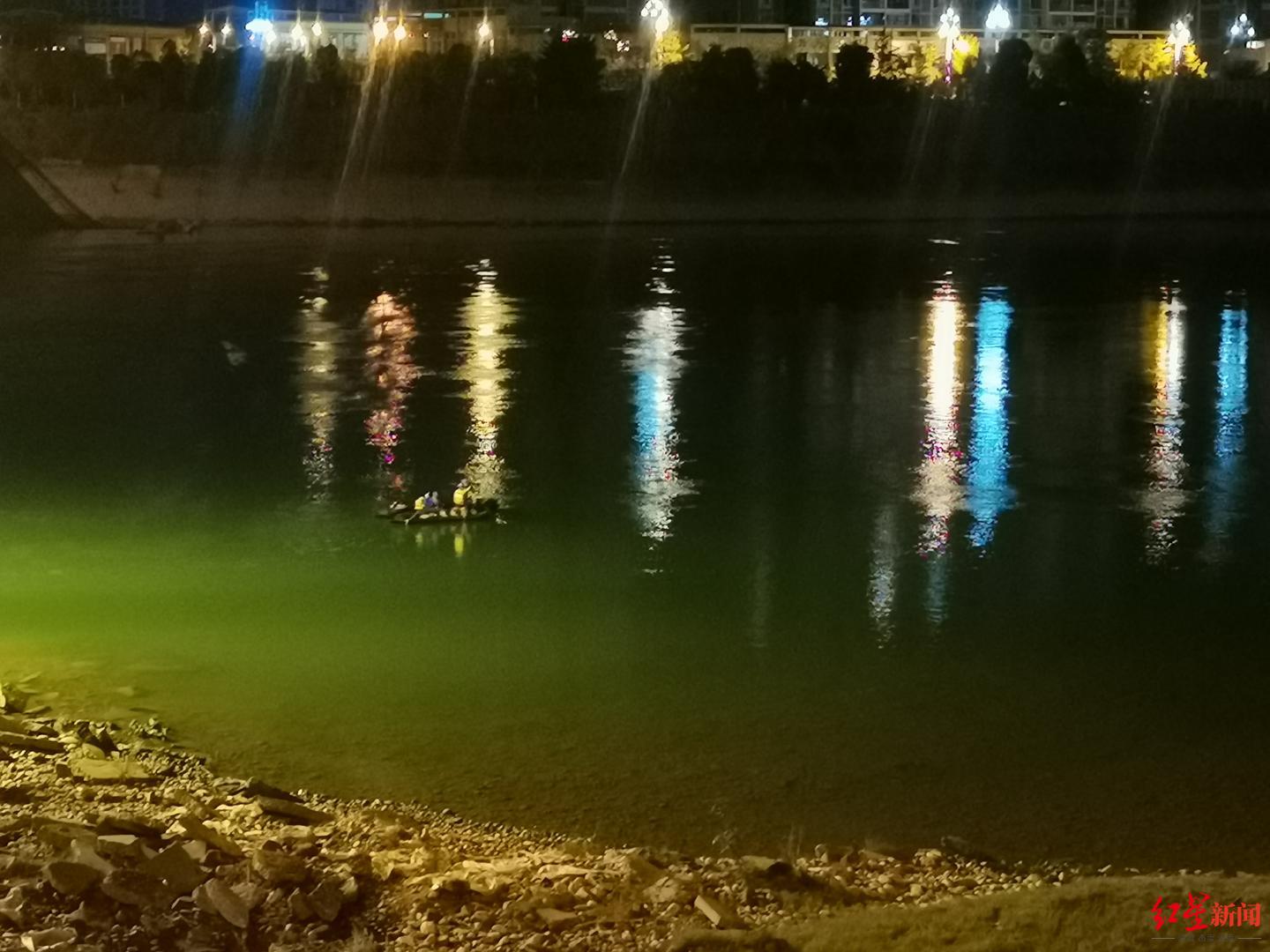 连夜搜救