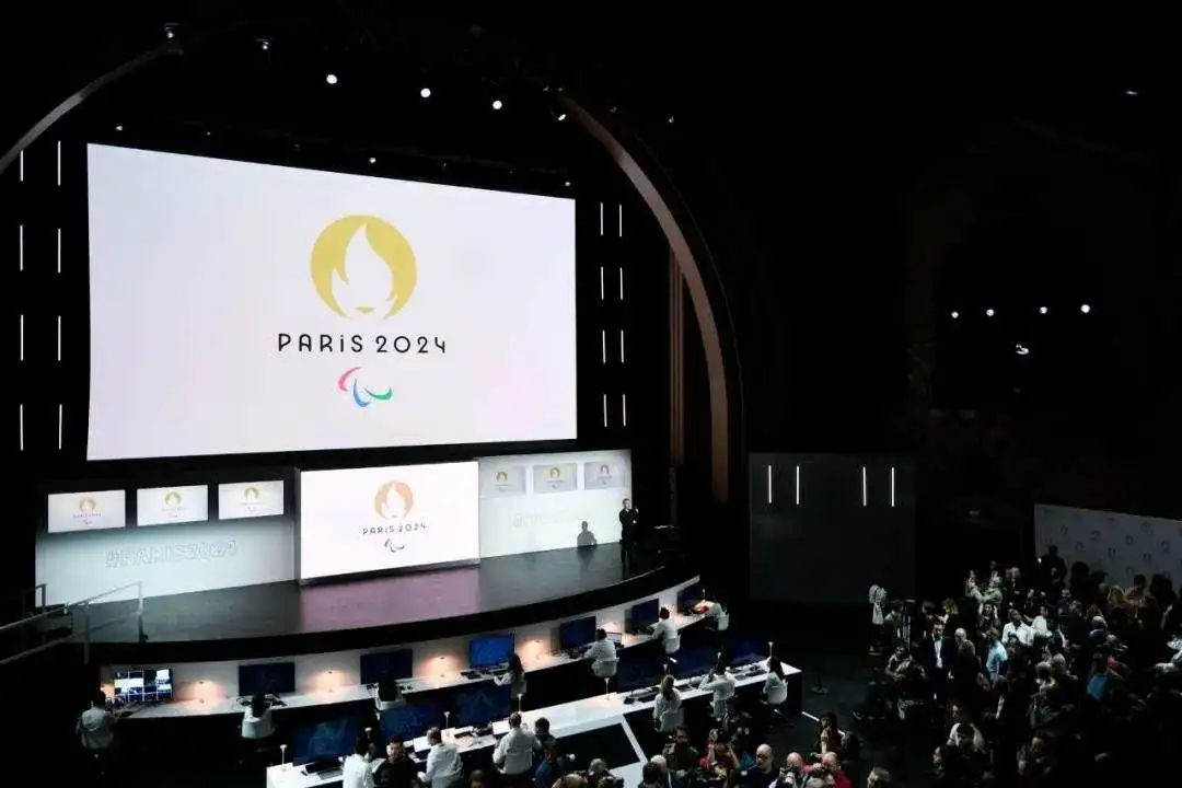 举重项目在2024巴黎奥运会中的参赛名额或被减少,甚至有可能被驱逐出奥运会。