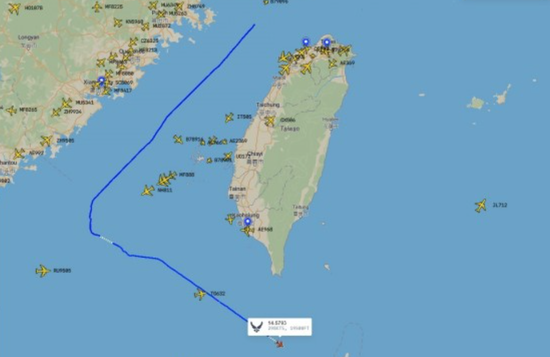 国外飞行统计平台显示的10月8日美军MC-130J特种作战飞机飞行路线