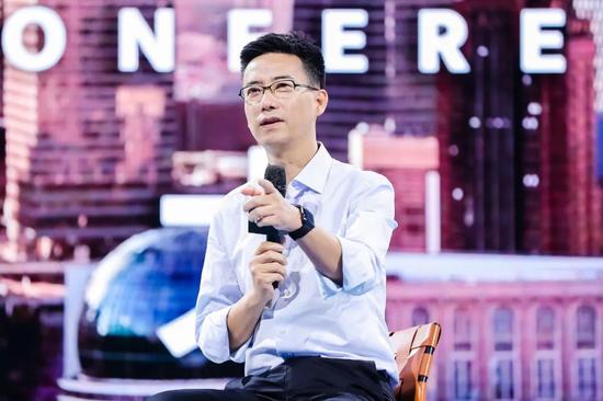 图/视觉中国(蚂蚁集团CEO胡晓明)