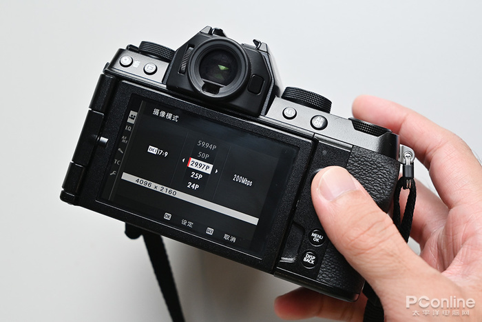 富士X-S10:DCI 4K(4096×2160)截图