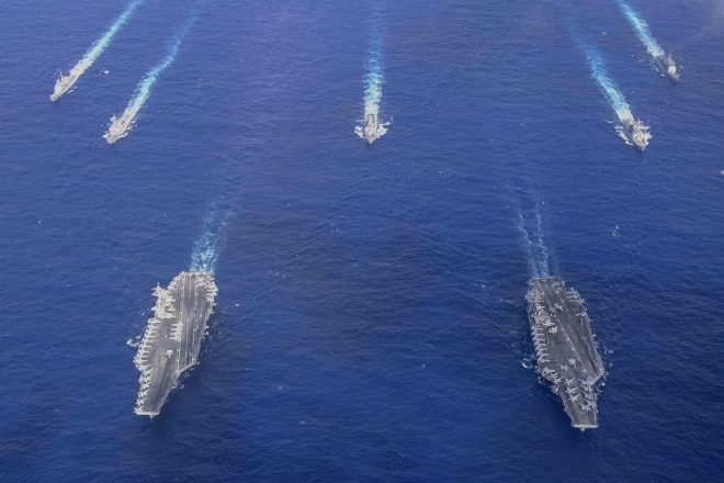 特朗普一顿整军,美国航母还是处处真空期