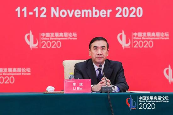 李斌
